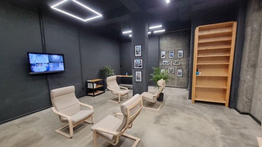 "Balina Car Wash" Ağ Şəhər